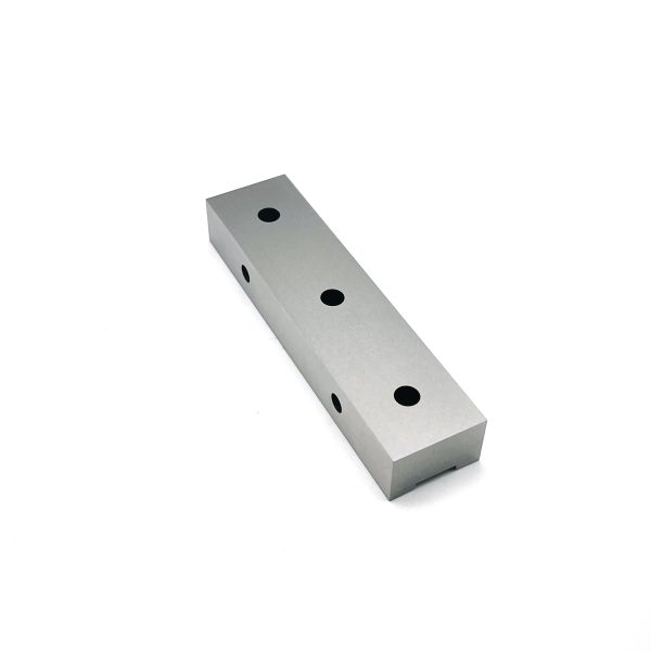 Leading Manufacturer of High-Performance Razor Sharp, Custom Industrial Blades and Machine Knives