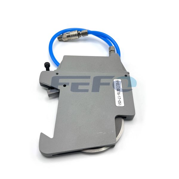 Porta cuchillas neumáticas para marcar, porta cuchillas superiores con resorte, porta cuchillas para cortar y más.